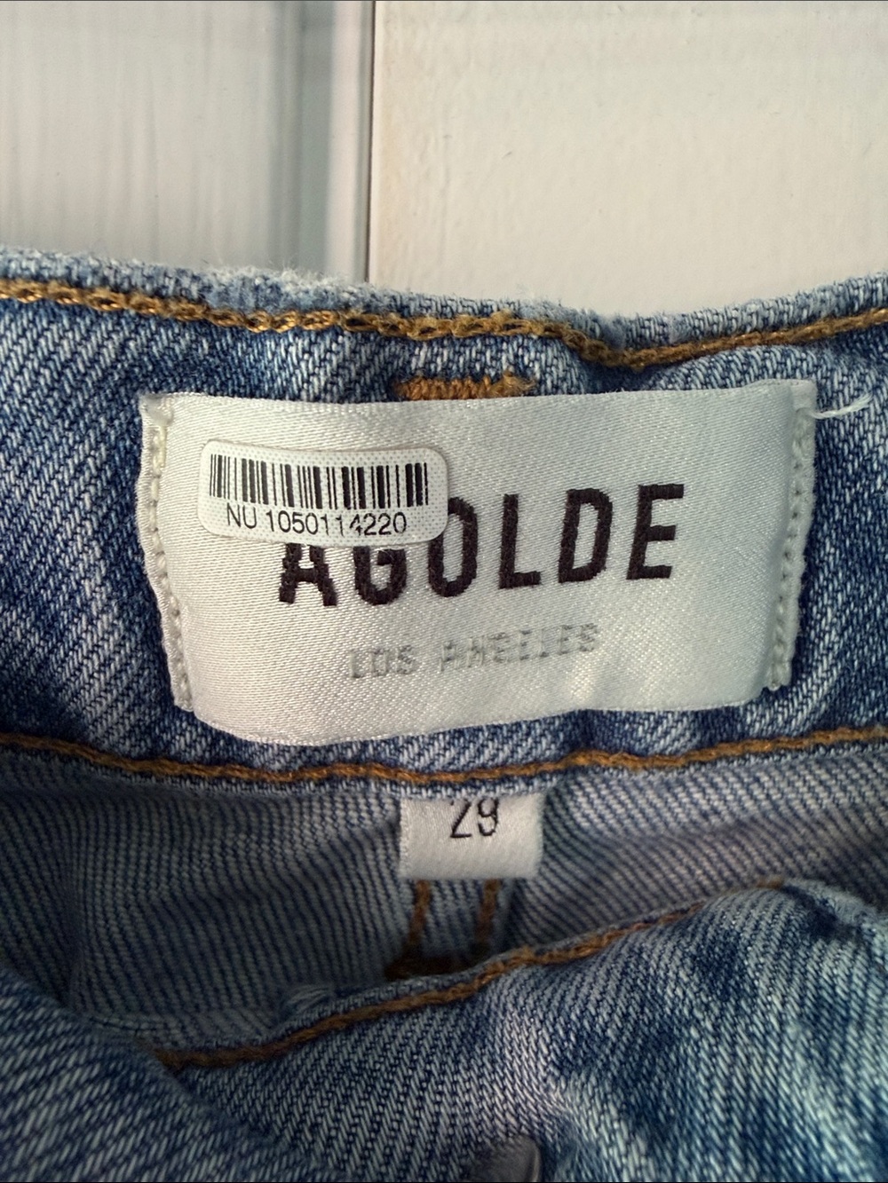 AGOLDE Light Wash Straight Jeans with Knee Rips - Picture 3 of 3